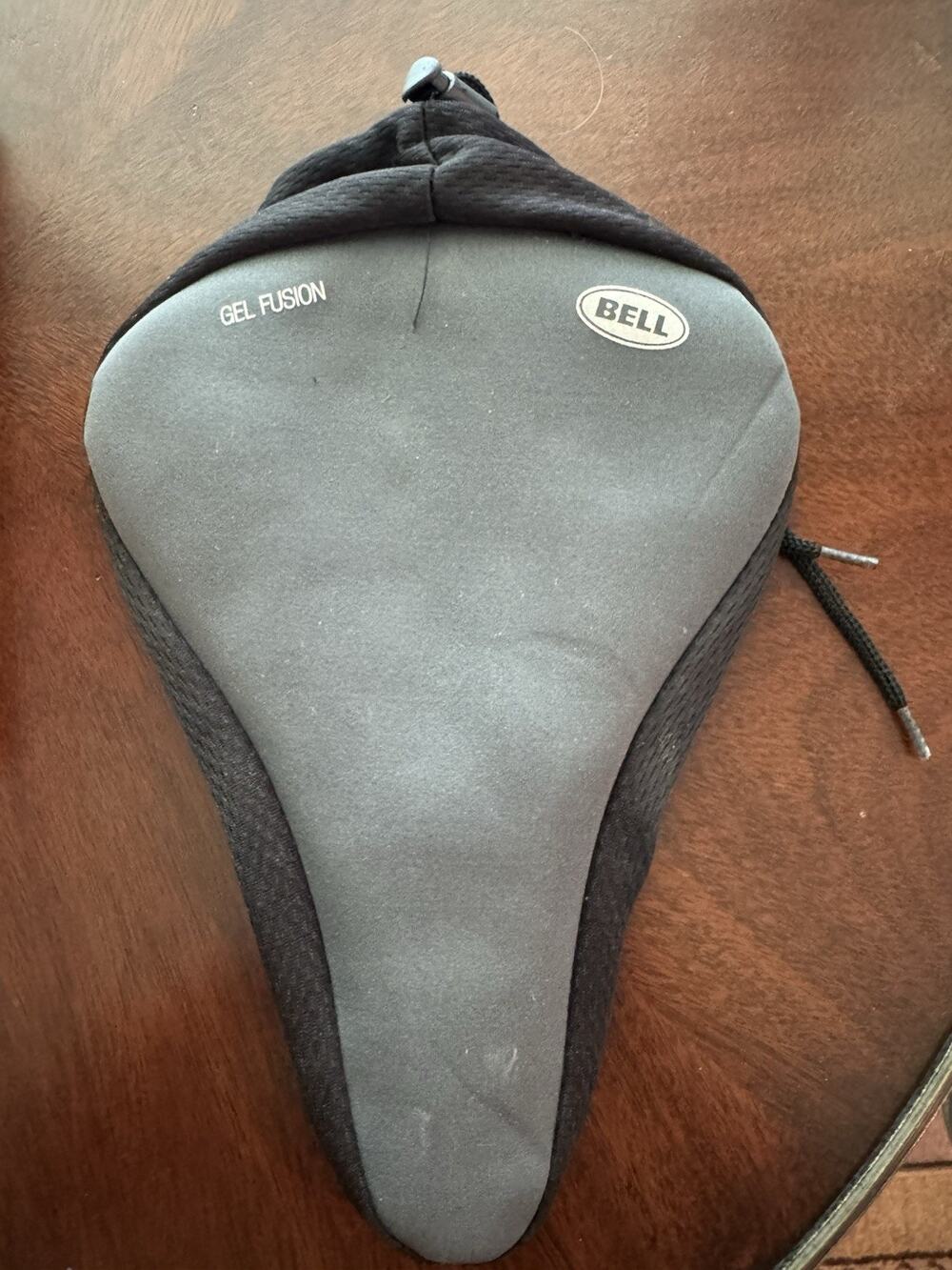 Bell Padded Seat Cover w/ drawstring 300 GEL BASE Bicycle Bike Comfort Design